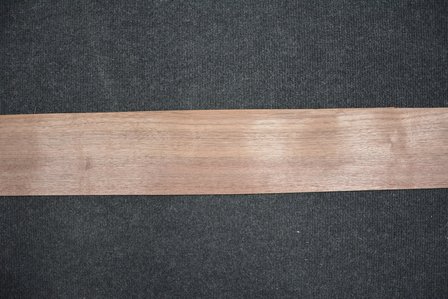 Amerikanischer Nussbaum Furnier 242 x 11 cm | 0.6mm | 0,266m&sup2;