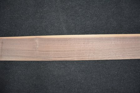 Amerikanischer Nussbaum Furnier 210 x 14-11 cm | 0.6mm |0,263m&sup2;