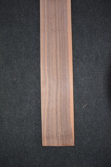 Amerikanischer Nussbaum Furnier 235 x 11-12 cm | 0.6mm | 0,270m&sup2;