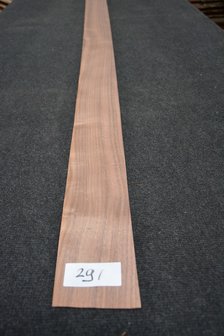 Amerikanischer Nussbaum Furnier 235 x 11-13 cm | 0.6mm | 0,276m&sup2;