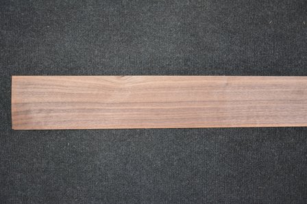 Amerikanischer Nussbaum Furnier 235 x 9-10 cm | 0.6mm | 0,223m&sup2;