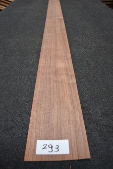 Amerikanischer Nussbaum Furnier 225 x 13 cm | 0.6mm | 0,292m&sup2;