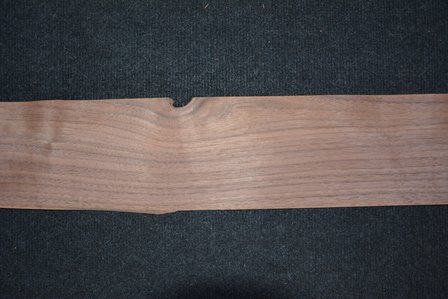 Amerikanischer Nussbaum Furnier 225 x 13 cm | 0.6mm | 0,292m&sup2;