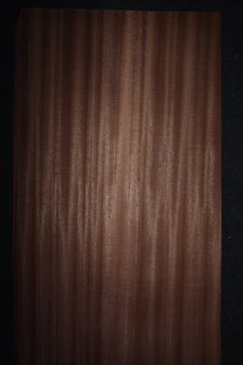 Sipo-Mahagoni Furnier 218 x 34 cm | 0.6mm | 0,741m&sup2;