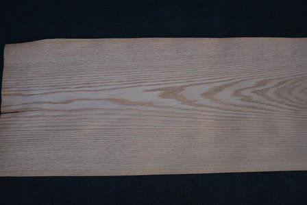 Amerikanische Eiche Furnier 255 x 40-46 cm | 0.6mm | 1,097m&sup2;