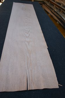Amerikanische Eiche Furnier 255 x 42-55 cm | 0.6mm | 1,237m&sup2;