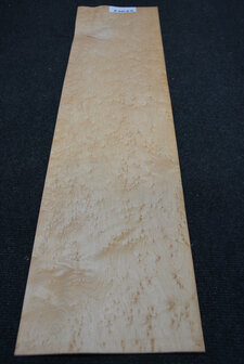 Ahorn Furnier 93 x 21-22 cm | 0.6mm | 0,200 m2 | Birdseye Maple VogelaugenAhorn