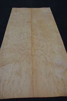 Ahorn Furnier 93 x 21-22 cm | 0.6mm | 0,200 m2 | Birdseye Maple VogelaugenAhorn