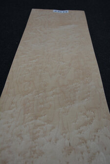 Ahorn Furnier 76 x 25cm | 0,188 m2 | 0.6 mm | Birdseye Maple Vogelaugen Ahorn