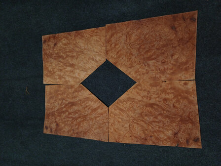 Madrona furnier 38/22 x 26 - 16 cm | 0.6 mm | 0,0802 m&sup2;