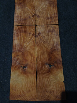 Madrona furnier 40 x 13 - 13 cm | 0.6 mm | 0,0544 m&sup2;