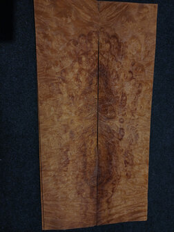 Madrona furnier 44 x 30 - 20 cm | 0.6 mm | 0,1360 m&sup2;