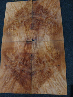 Madrona furnier 39 x 25 - 25 cm | 0.6 mm | 0,1019 m&sup2;