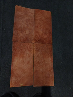Madrona furnier 44 x 22,5 - 22 cm | 0.6 mm | 0,1034 m&sup2;