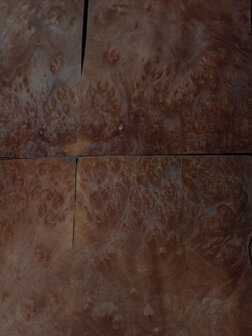 Madrona furnier 44 x 22,5 - 22 cm | 0.6 mm | 0,1034 m&sup2;