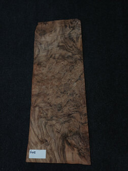 Wurzelholz furnier 74 x 26 - 26 cm | 0.6 mm | 0,2886 m&sup2;