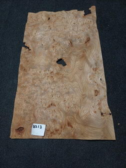 Ulmenwurzelholz furnier 66 x 37 - 37 cm | 0.6 mm | 0,3663 m&sup2;