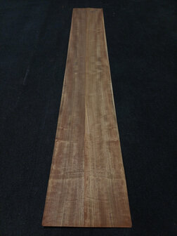 Tropical Oliver furnier 230 x 19 - 19 cm | 0.8 mm | 0,6555 m&sup2;