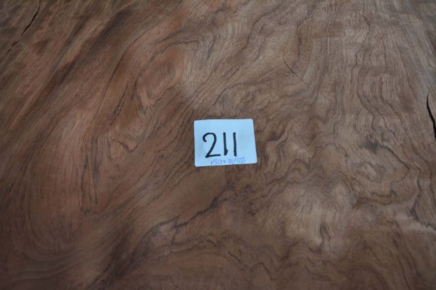 Ahorn Furnier 209 x 27-30 cm | 0.6mm | 0,596m²