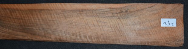 Französischer Nussbaum Furnier moiré 130 x 17 cm | 0.8mm | 0,221m²