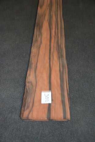 Coromandel furnier 123 x 18 - 19 cm | 0.6 mm | 0,2276 m&sup2;