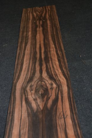 Coromandel Furnier 96 x 11 cm | 0.6mm | 0,1056m²