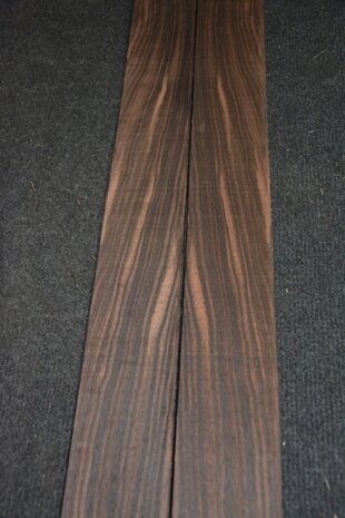 Coromandel Furnier 220 x 6-9 cm | 0.6mm | 0,165m²