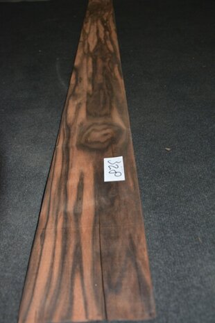 Coromandel Furnier 301 x 16-21 cm | 0.6mm | 0,5569m²