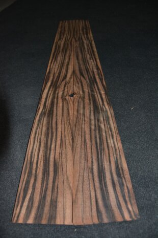 Coromandel Furnier 131 x 9 cm | 0.6mm | 0,1179m²
