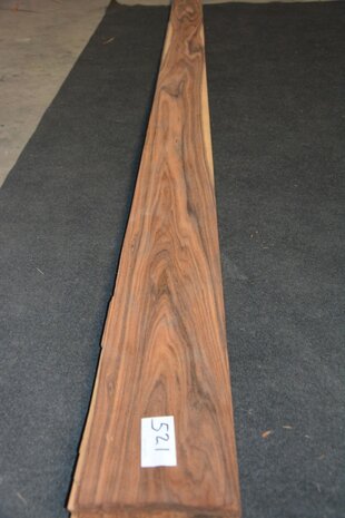 Swietenia-Mahagoni Furnier 242 x 49-55 cm | 0.6mm | 1,256m2