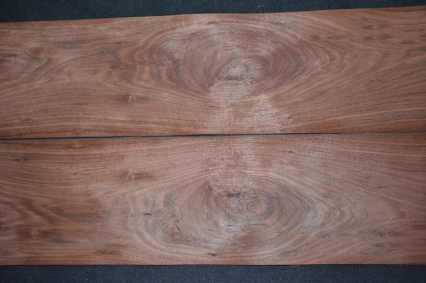 Afrikaans palissander Furnier 250 x 33 cm | 0.6 mm | 0,825m²