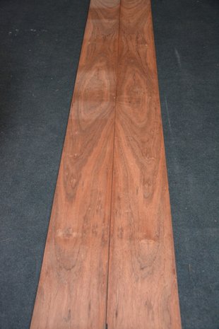 Afrikaans palissander Furnier 250 x 22 cm | 0.6 mm | 0,55m²