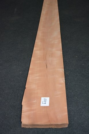 Birnbaum Furnier 252 x 16-20 cm | 0.6 mm | 0,45m²