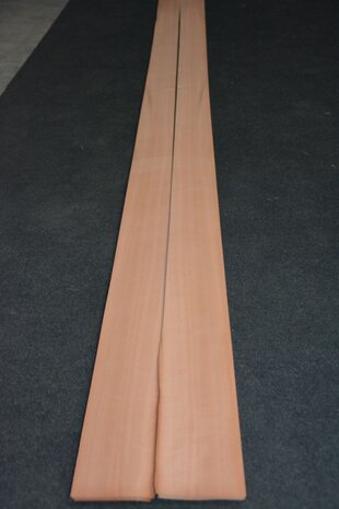 Birnbaum Furnier 272 x 9-11 cm | 0.6 mm | 0,272m²