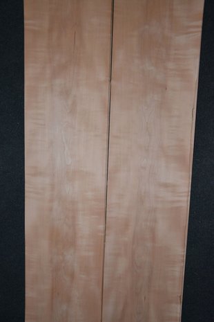 Birnbaum Furnier 252 x 23-26 cm | 0.6 mm | 0,62m²