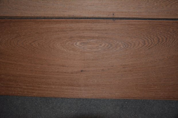 Wenge Furnier 227 x 24 cm | 0.6 mm | 0,55m²