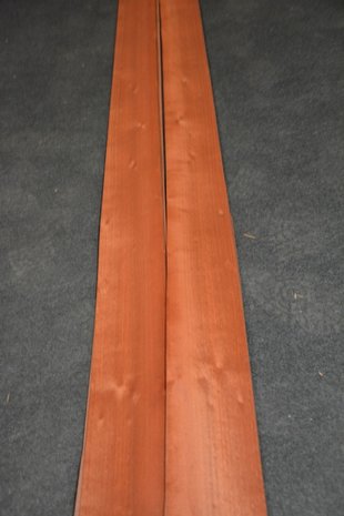 Moabi Furnier 260 x 12 cm | 0.6 mm | 0,31m²
