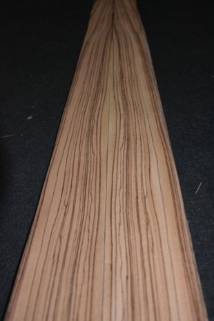 Zebrano Furnier 320 x 10-11 cm | 0.6 mm | 0,34m²