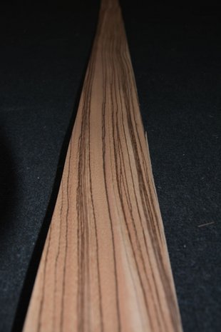 Zebrano Furnier 320 x 10-11 cm | 0.6 mm | 0,34m²