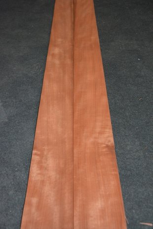 Moabi Furnier 220 x 12 cm | 0.6 mm | 0,264m²