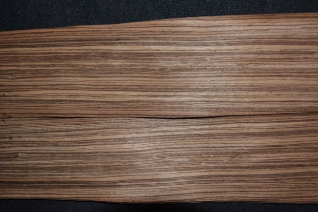 Zebrano Furnier 243 x 13-14 cm | 0.6 mm | 0,33m²