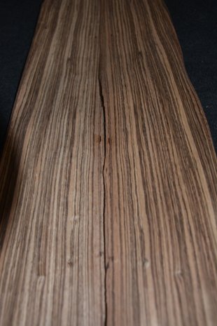 Zebrano Furnier 243 x 13-14 cm | 0.6 mm | 0,33m²