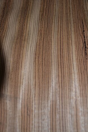 Zebrano Furnier 100 x 34-35 cm | 0.6 mm | 0,345m²