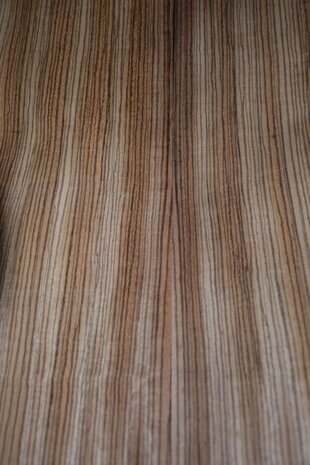 Zebrano Furnier 100 x 34-35 cm | 0.6 mm | 0,345m²
