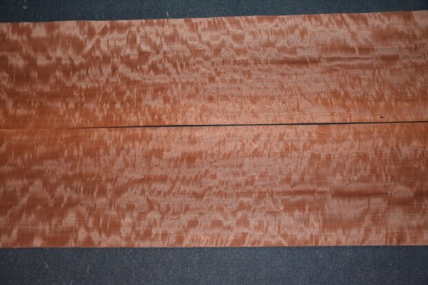 Makore Furnier 212 x 34 cm | 0.6mm | 0,72m²