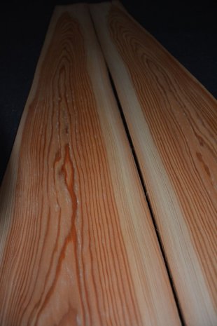 Sibirische Lärche 209 x 18-27 cm | 0.6mm | 0,47m²