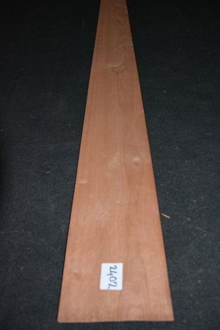 Kirschbaum Furnier 255 x 19 cm | 0.6mm | 0,49m²