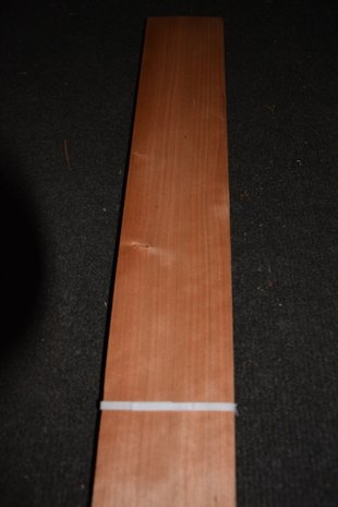 Kirschbaum Furnier 81 x 8 cm | 0.6mm | 0,065m²