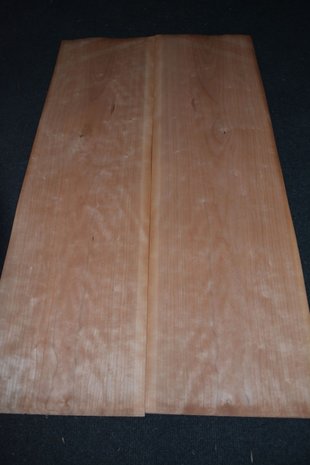 Kirschbaum Furnier 97 x 28 cm | 0.6mm | 0,27m²