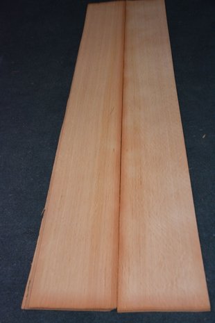 Oregon Pine Furnier 215 x 23-25 cm | 0.6 mm | 0,52m²